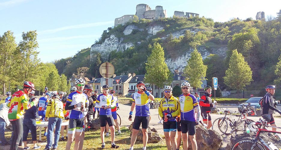 Ravito sous les ruines majestueuses du Château Gaillard