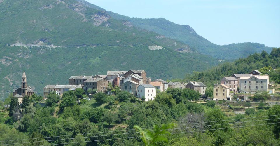 Village de Ficaja